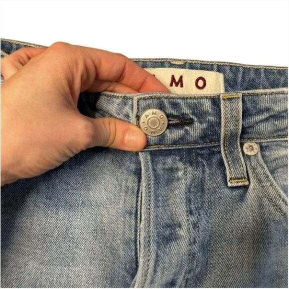 AMO Babe Trippin High-Rise Cropped Skinny Jeans Size 26 | Premium Designer Denim - Picture 6 of 11